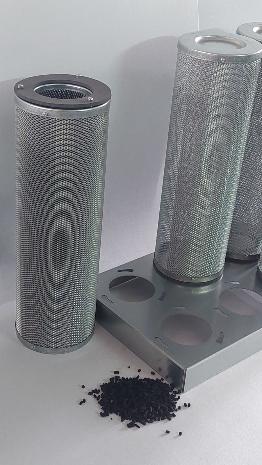 Activated carbon cartridge filters