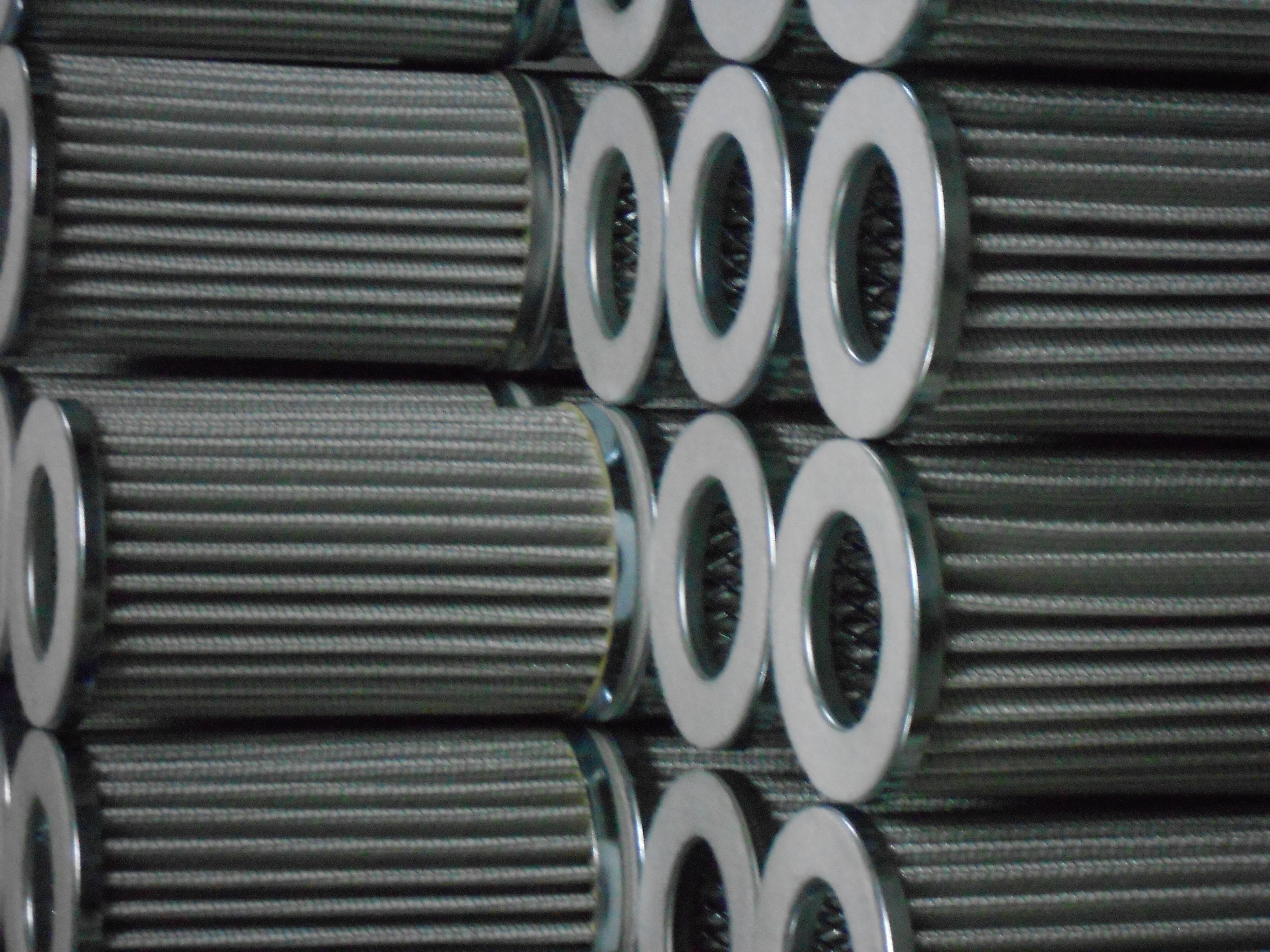 Natural gas filter cartridges